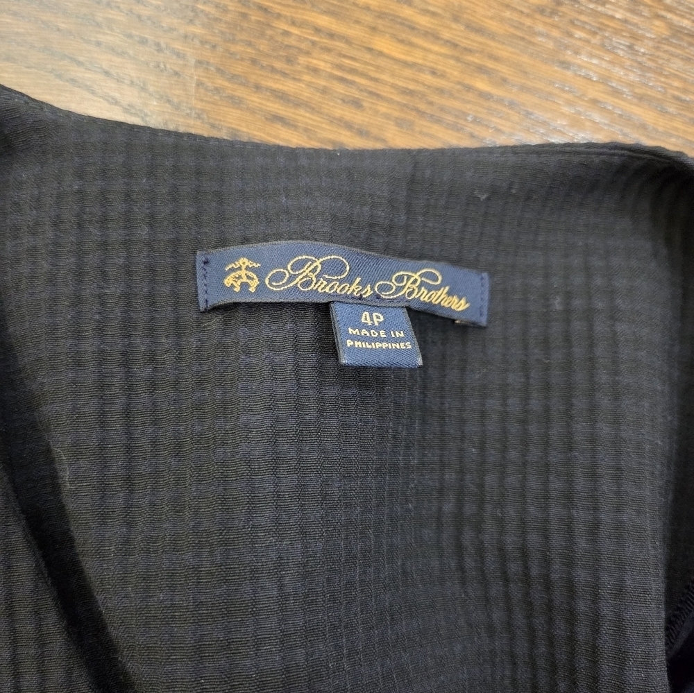 Brooks Brothers Elegant Black Textured two Buttons Women's Blazer Sz.4P - Picture 2 of 12